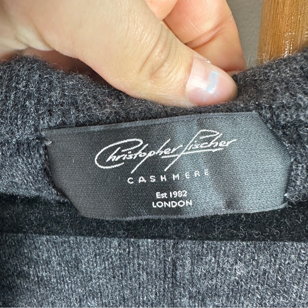 Christopher Fischer Cashmere Grey Hooded Short Sleeve Cardigan sz XS/S - Picture 4 of 8